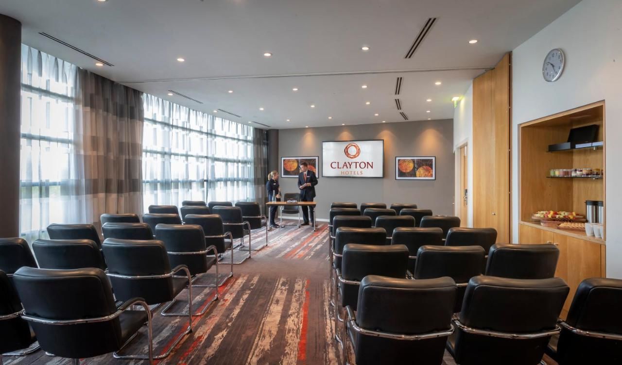 Отель Clayton Hotel Liffey Valley Клондолкин